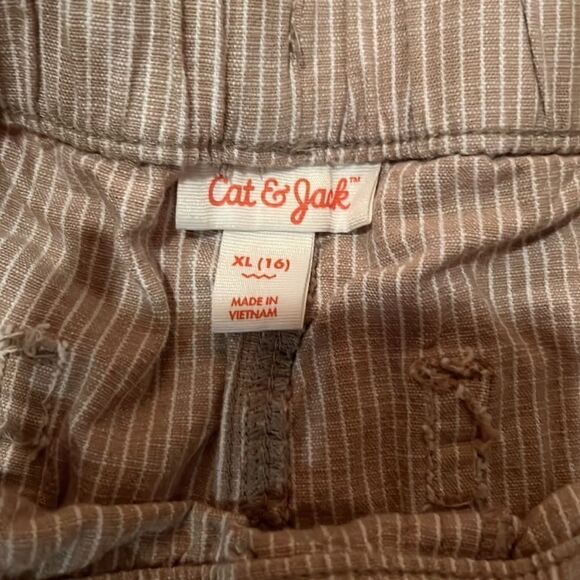 2 pairs of Boy Cat & Jack Shorts (2 Pairs) - Picture 10 of 10